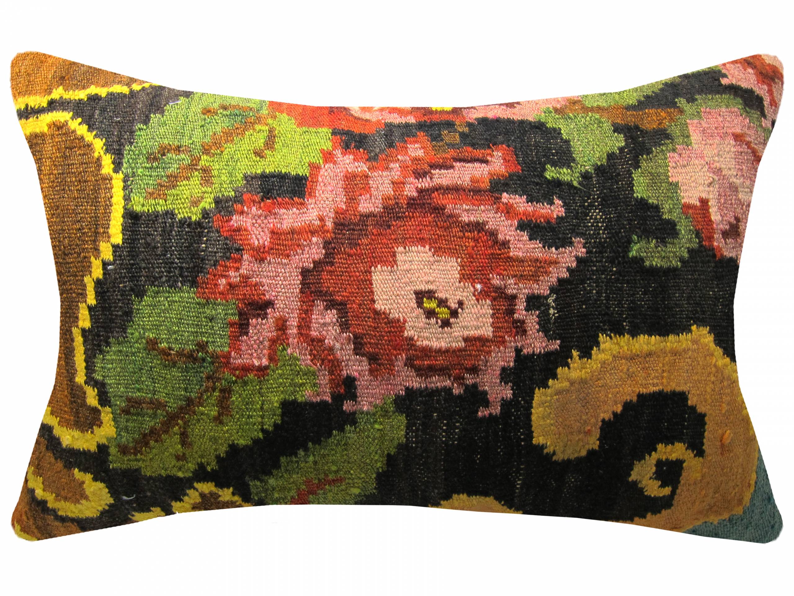 16x24 moldova pillow cover
