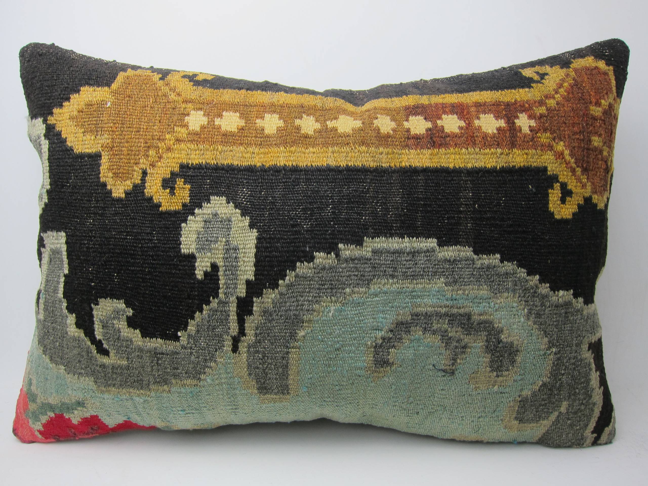 16x24 moldova pillow cover