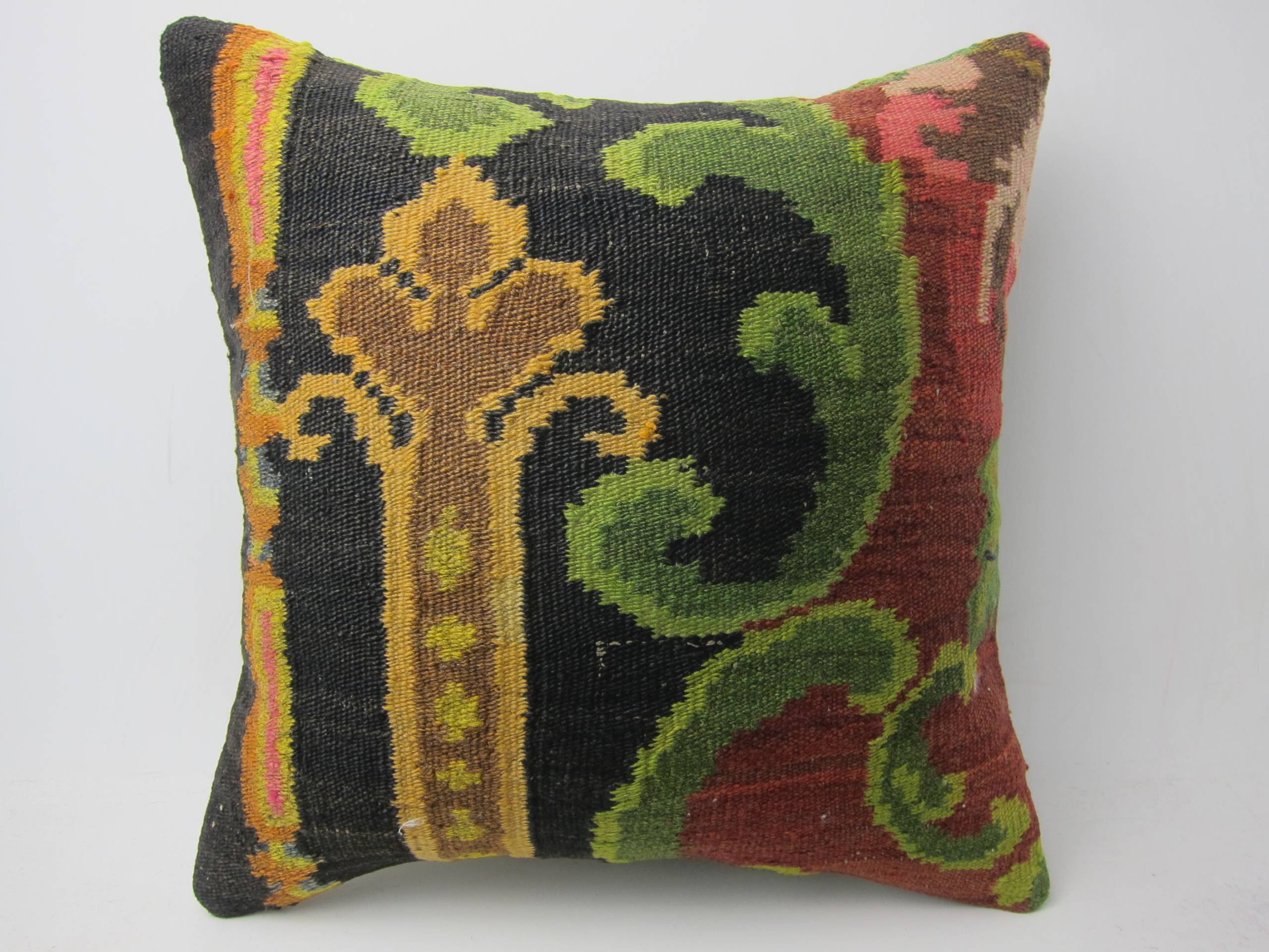 16x16 moldova pillow cover