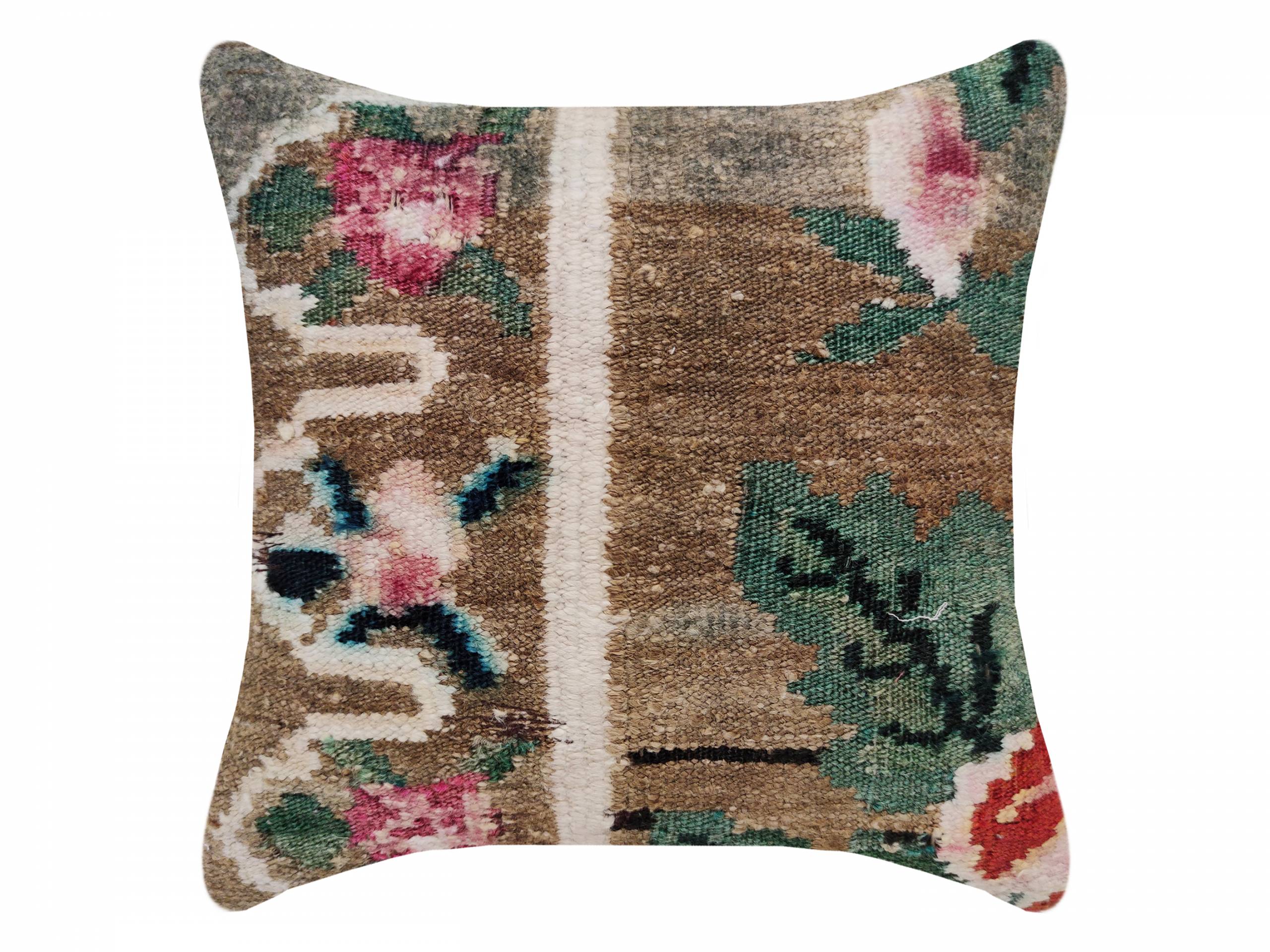 16x16 moldovia carpet pillow